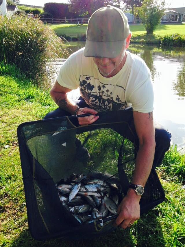 pembs_sunday_manch_roach pembs_sunday_manch_roach